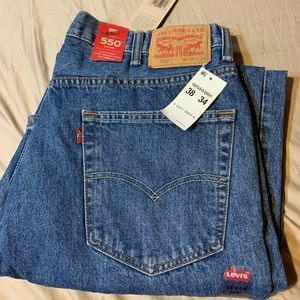 NWT Men’s Levi 550 Relaxed 38x34